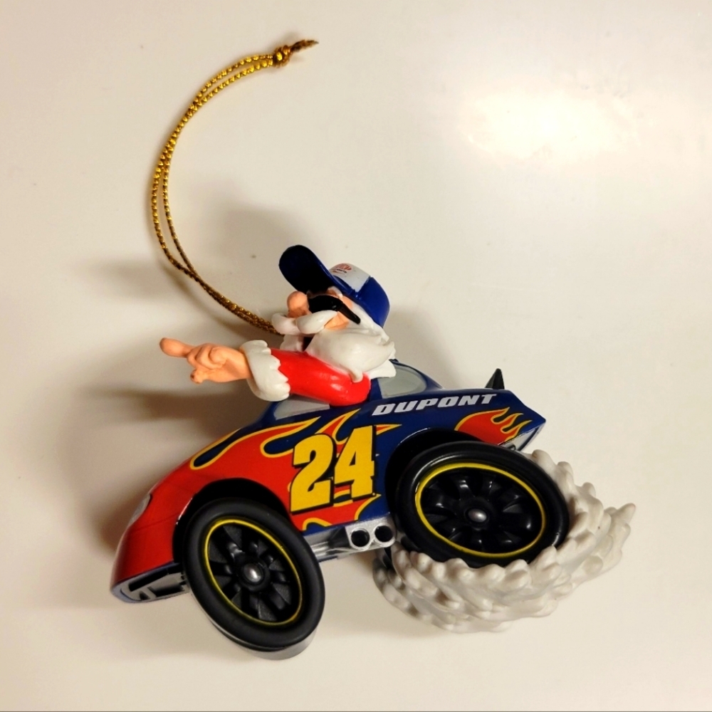NASCAR JEFF GORDON 2007 ORNAMENTS COLLECTIBLE